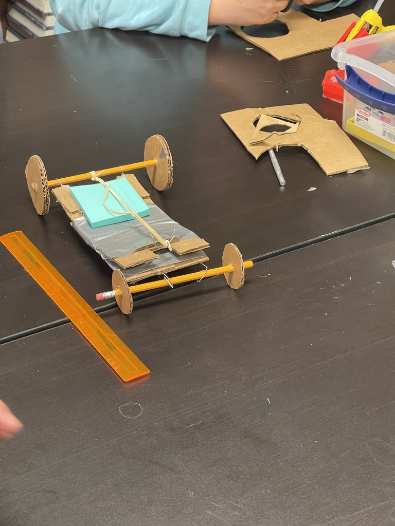 Self propelled cars in Engineering class