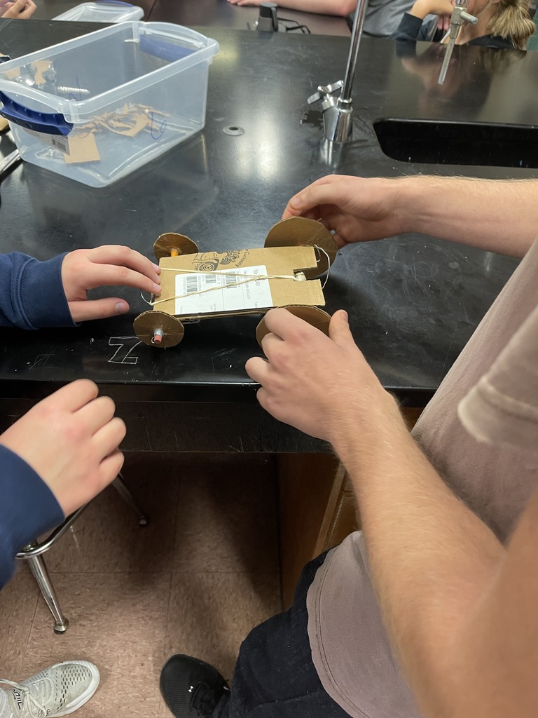 Self propelled cars in Engineering class
